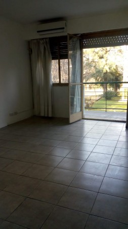 Hermoso departamento en Torcuato