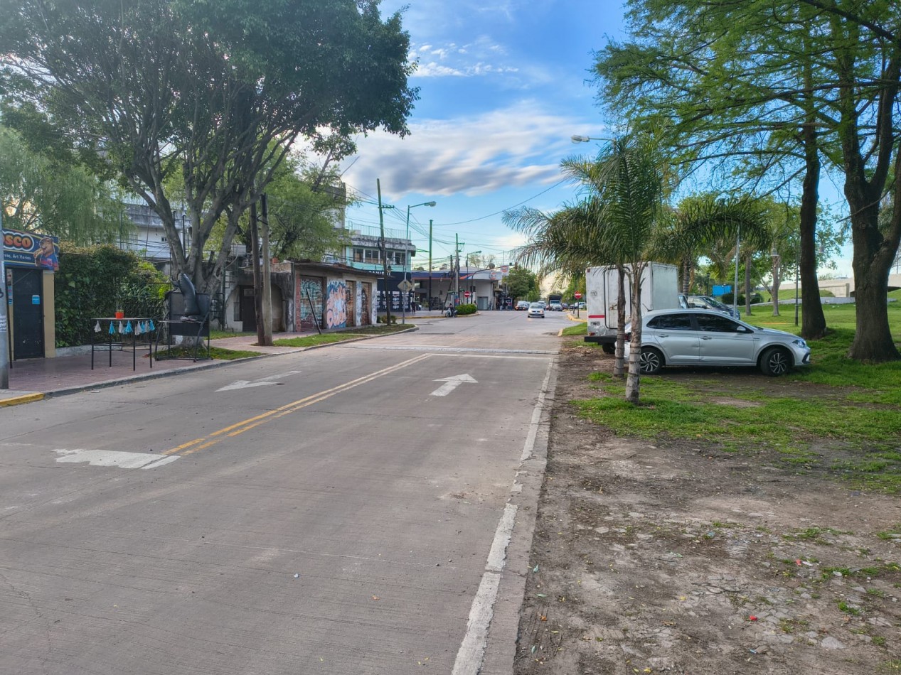 Excelente esquina en Virreyes