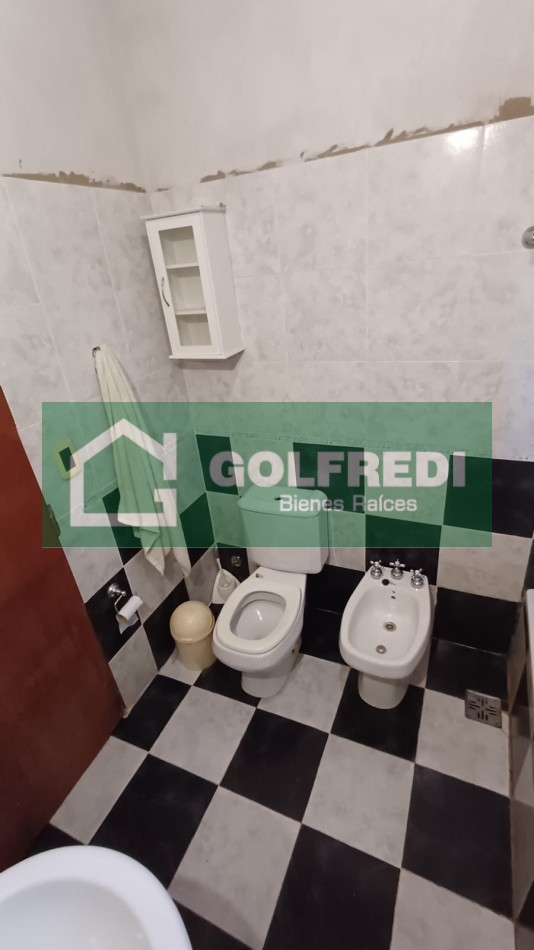 Casa en amplio lote