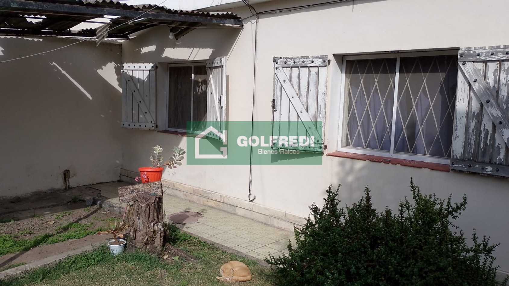 Casa en Amplio Lote