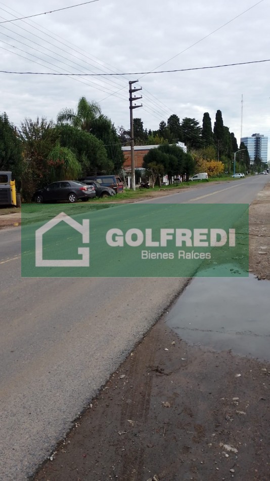 Terreno con casa a reciclar