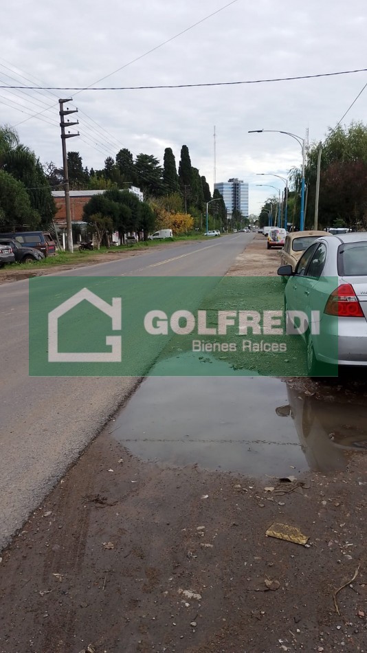 Terreno con casa a reciclar