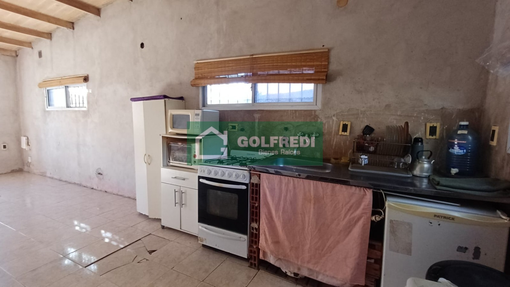 Casa en amplio lote