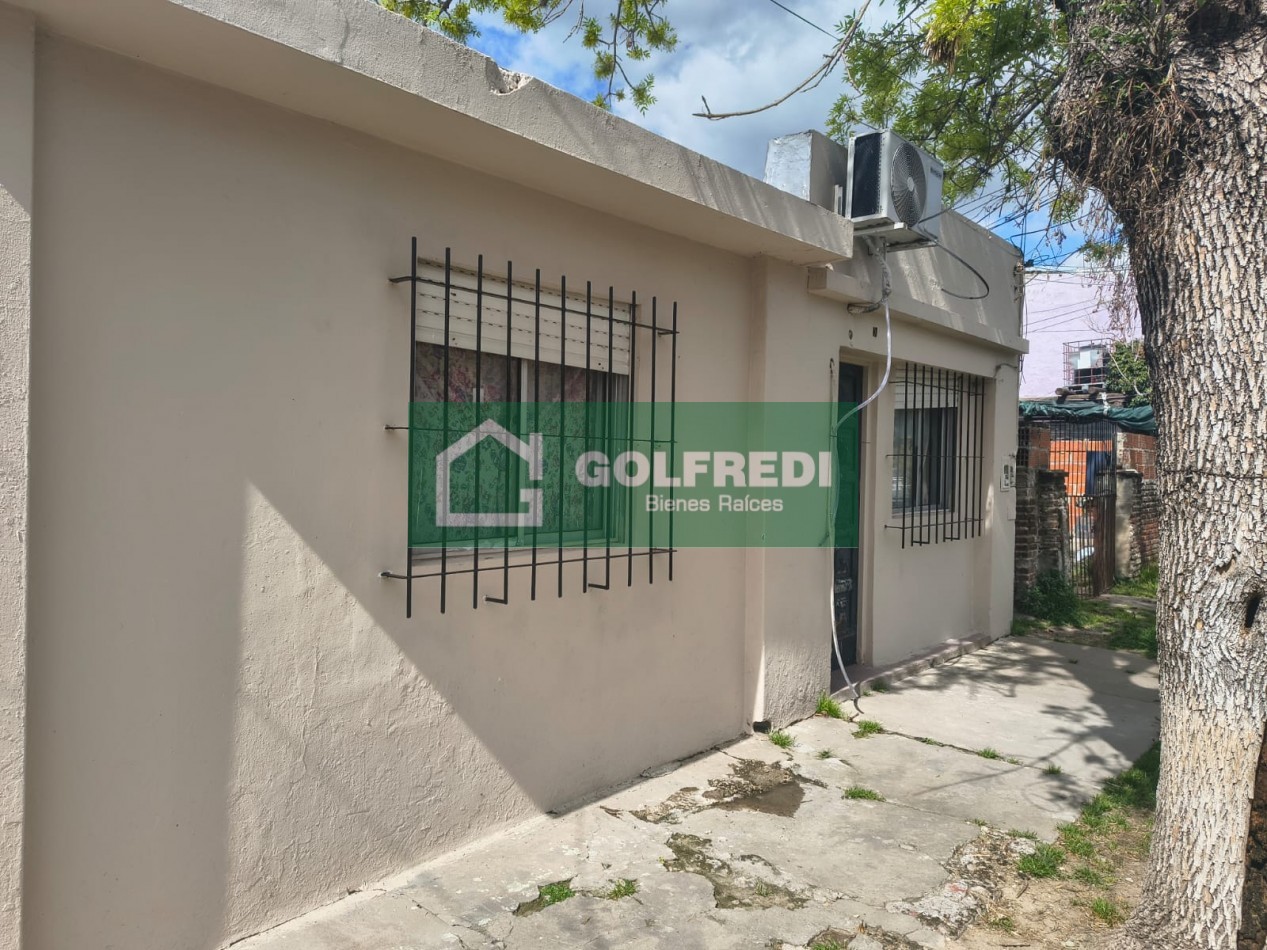 4 viviendas en un lote