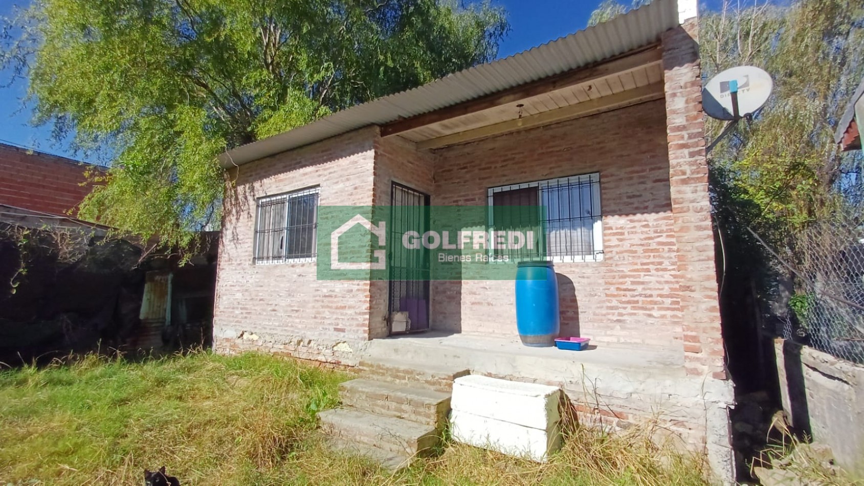 Casa en amplio lote