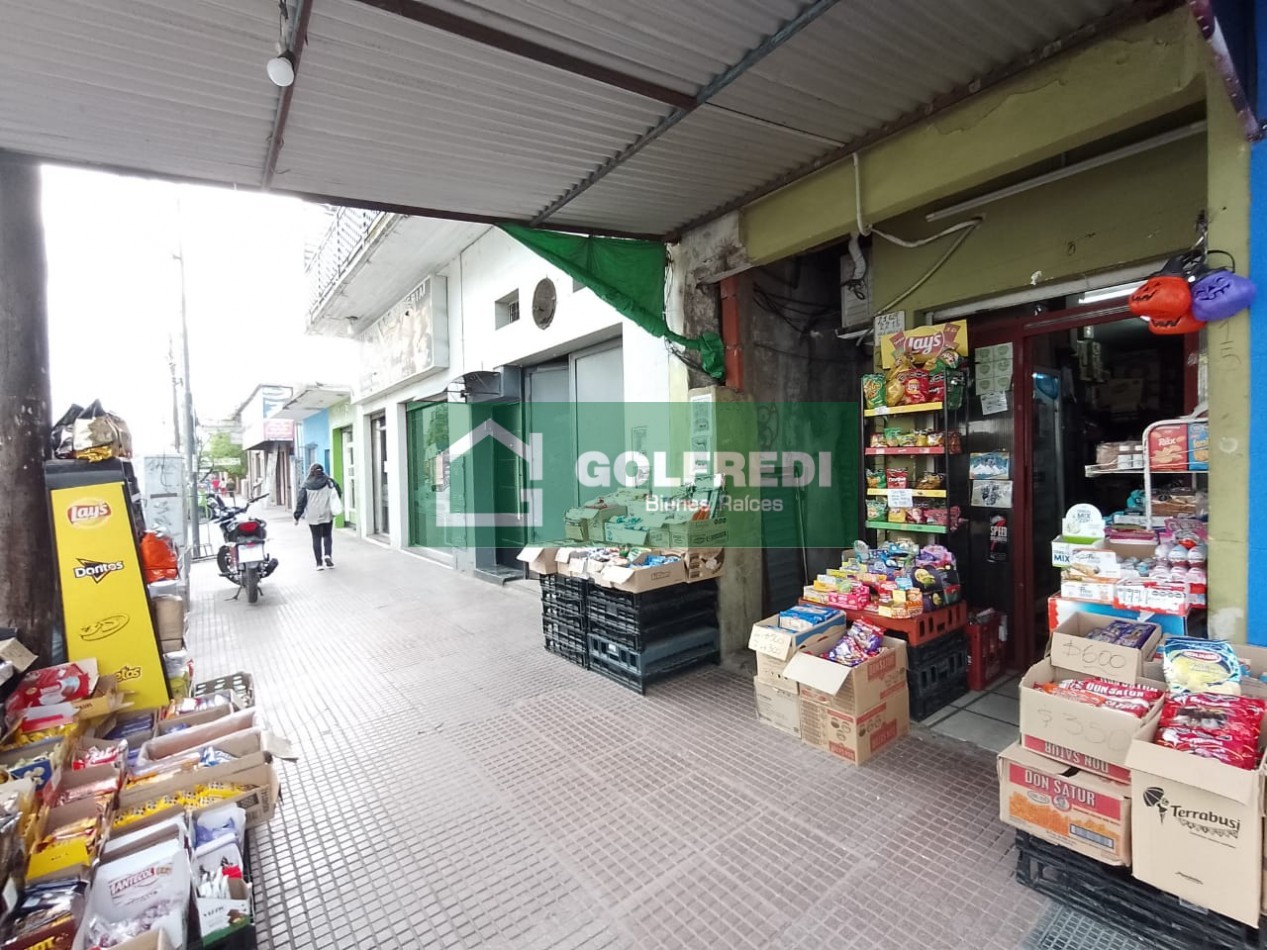 VIVIENDA MULTIFAMILIAR + LOCALES. 