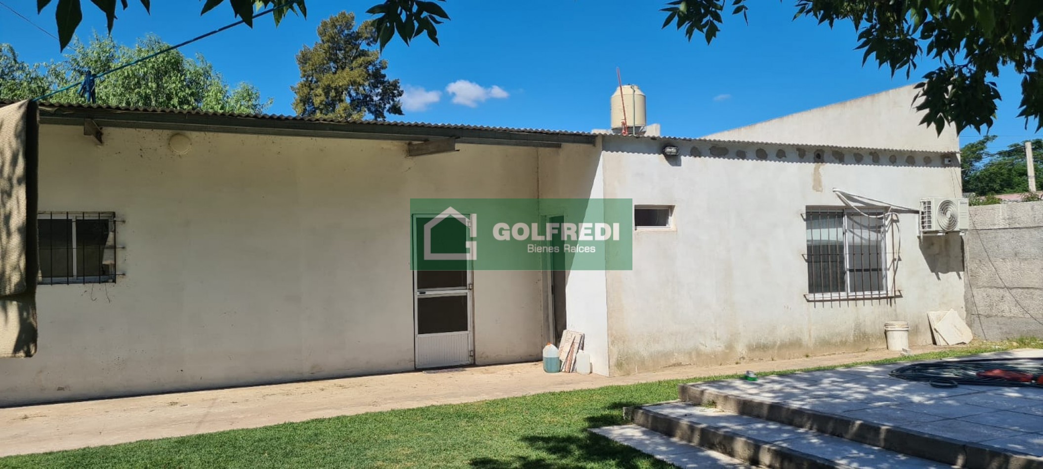Casa sobre 2 lotes