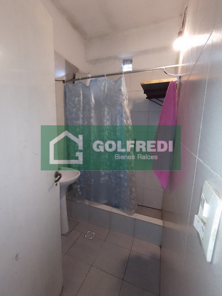 VIVIENDA MULTIFAMILIAR + LOCALES. 