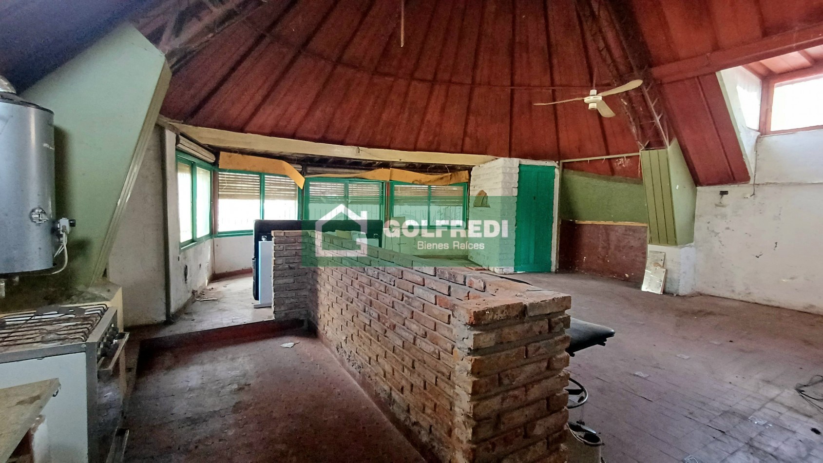 Lote con mejoras en Torcuato