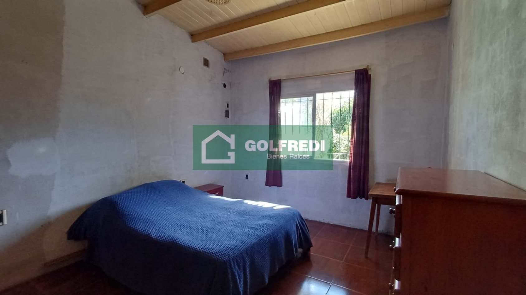 Casa en amplio lote