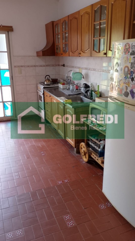Casa en Amplio Lote