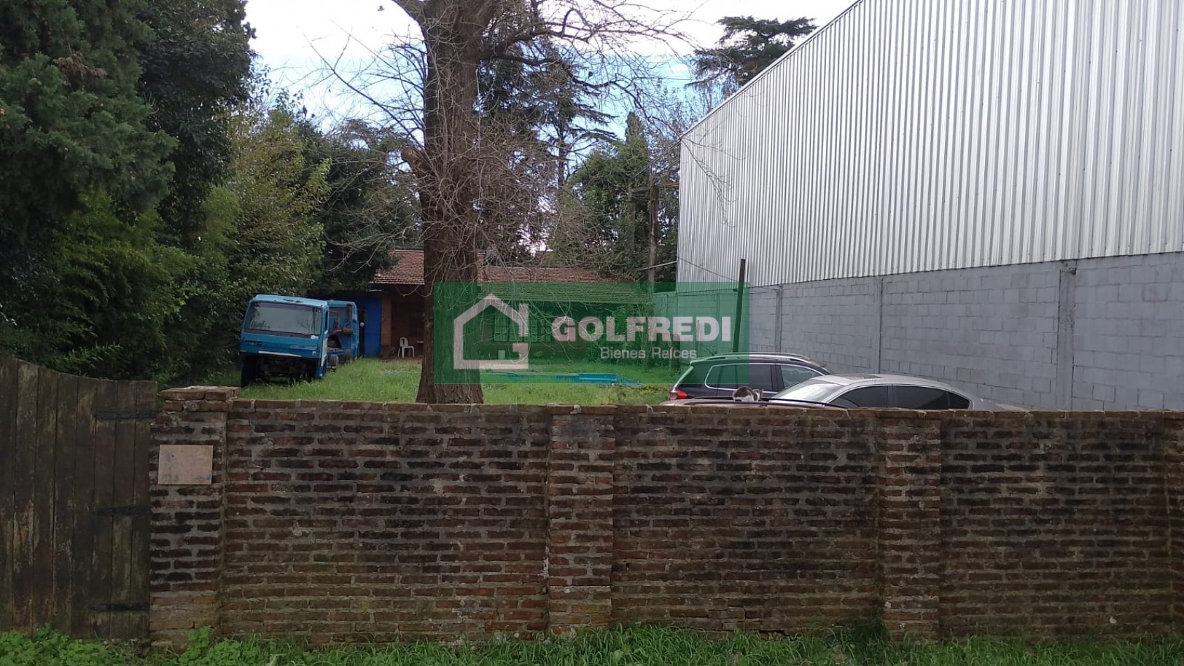 Terreno con casa a reciclar