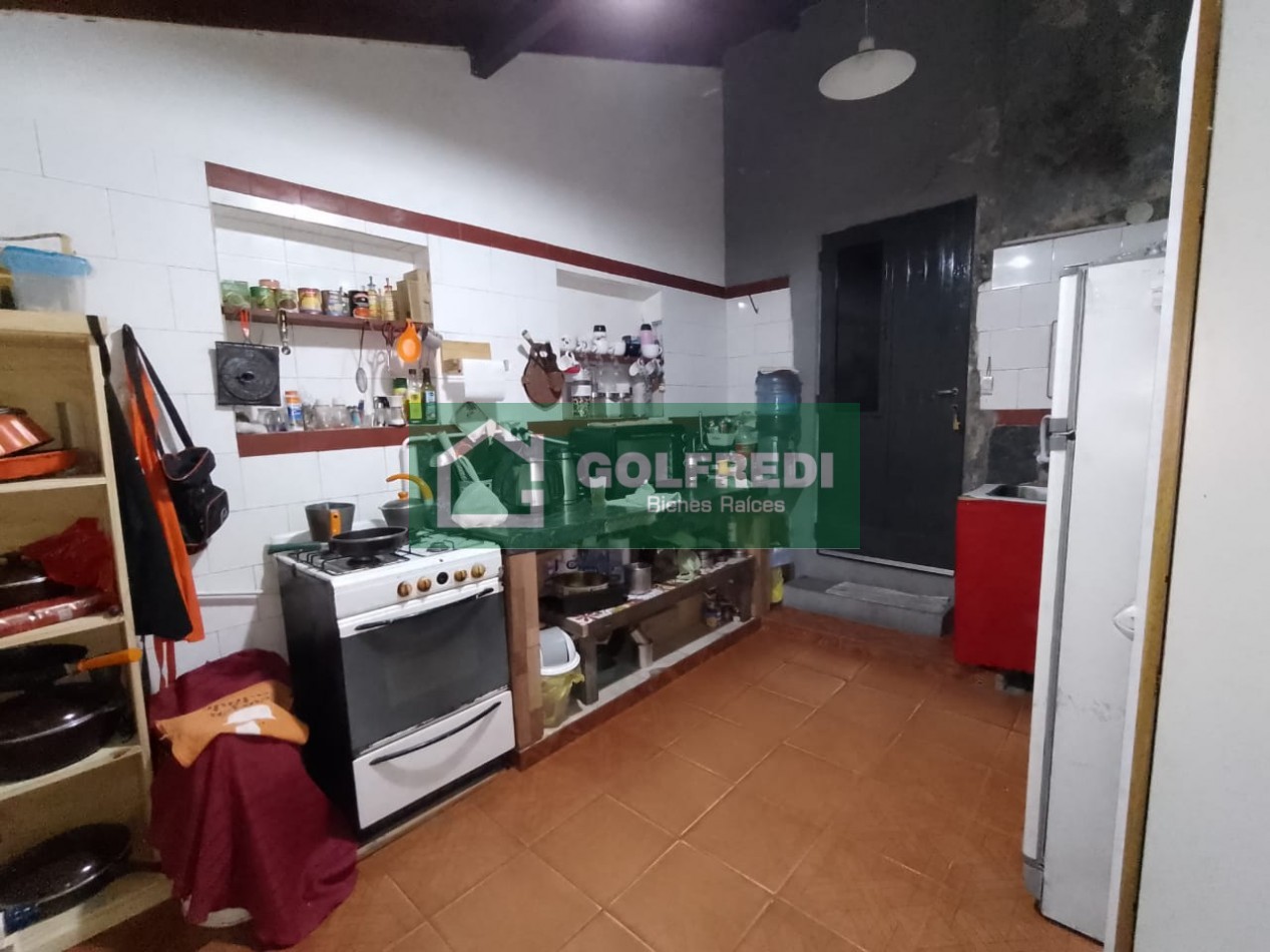 VIVIENDA MULTIFAMILIAR + LOCALES. 