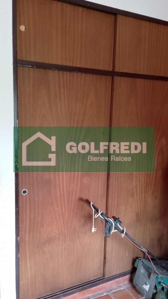 Casa en Amplio Lote