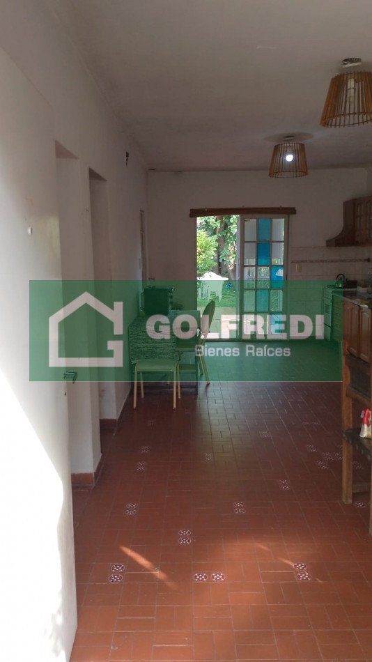 Casa en Amplio Lote